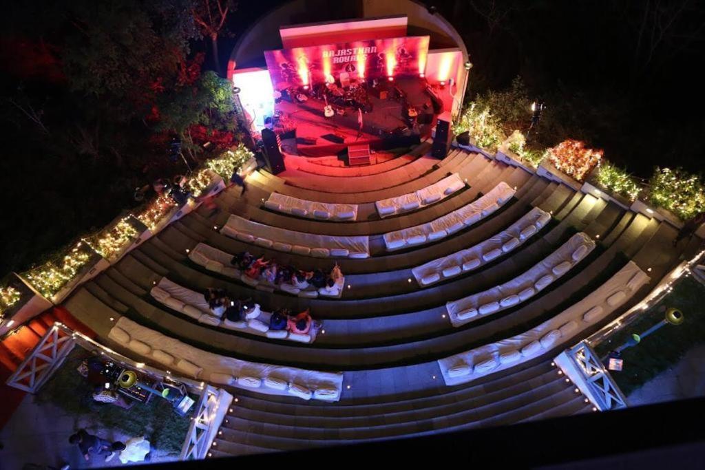 The Cliff Hotel Pune Esterno foto